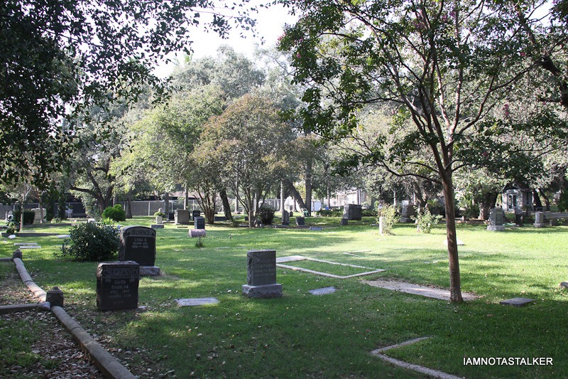sierra-madre-cemetary-21