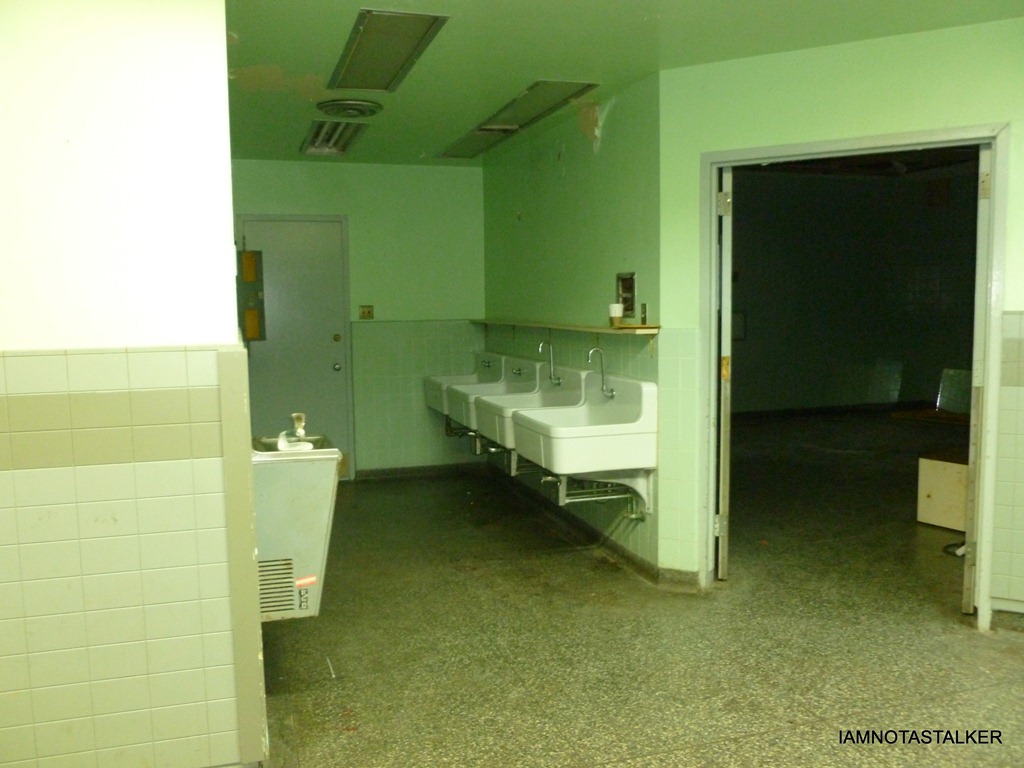 P1000683