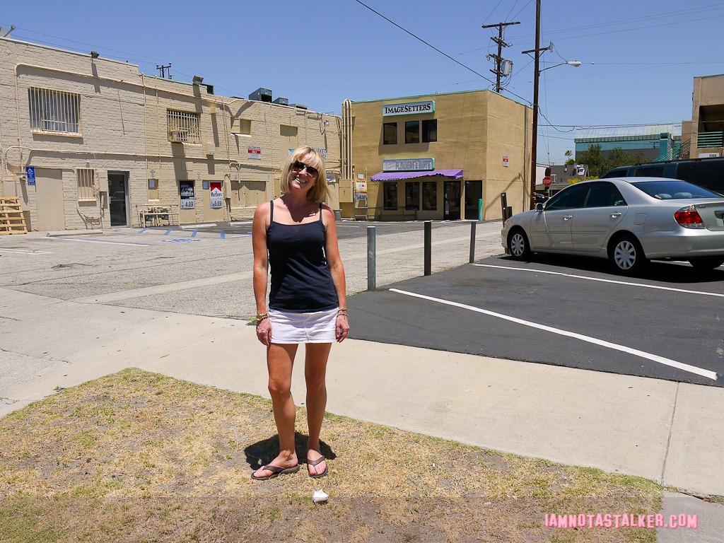 Smallest Park - Parks and Recreation-1000244