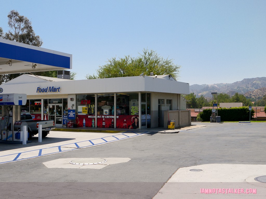 Little Miss Sunshine Gas Station (11 of 15)