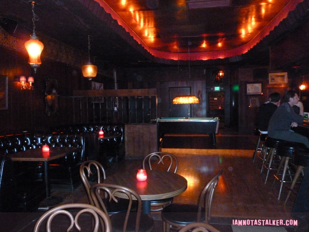 Bad Santa Bar (9 of 9)