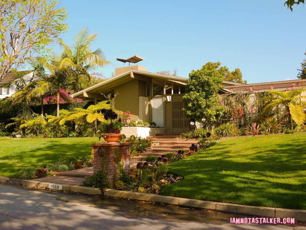 Relativity House (2 of 11)