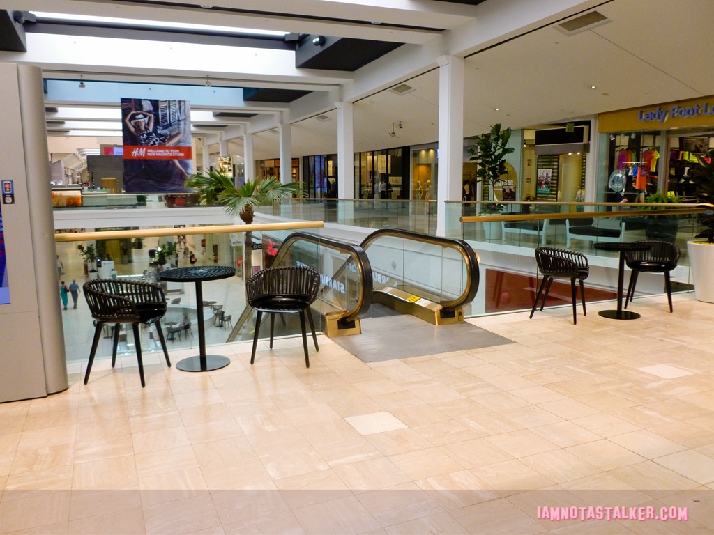 Clueless Mall (4 of 8)