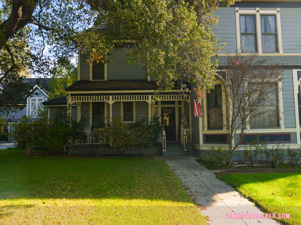 The Burr House from The Twilight Zone-1130096