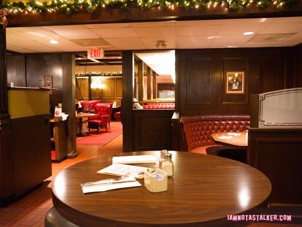 Du-Pars Restaurant and Bakery from Christmas with the Kranks-1190968
